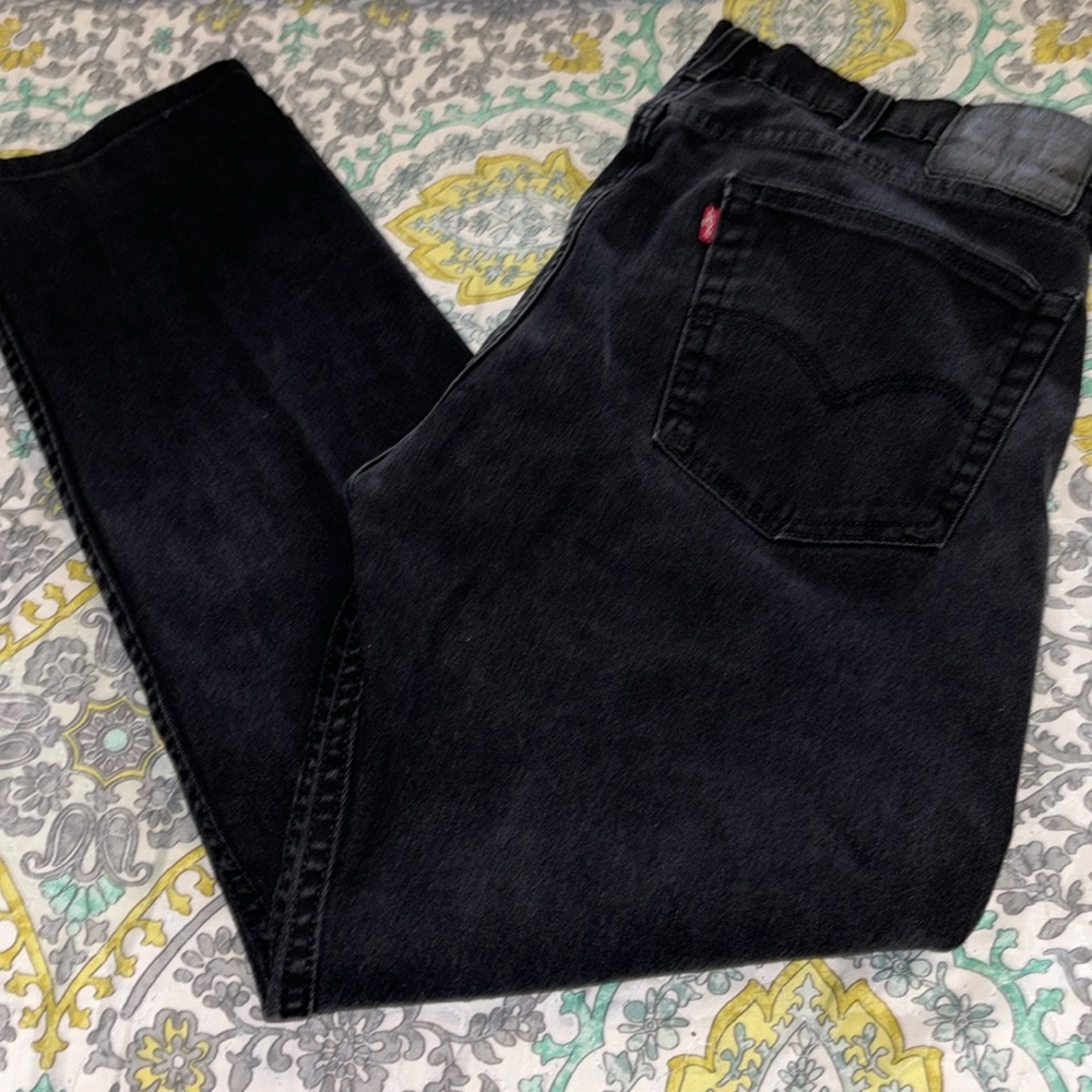 Levi’s 502 Premium Black Denim Vintage 40 x 29 Jeans Leather Patch